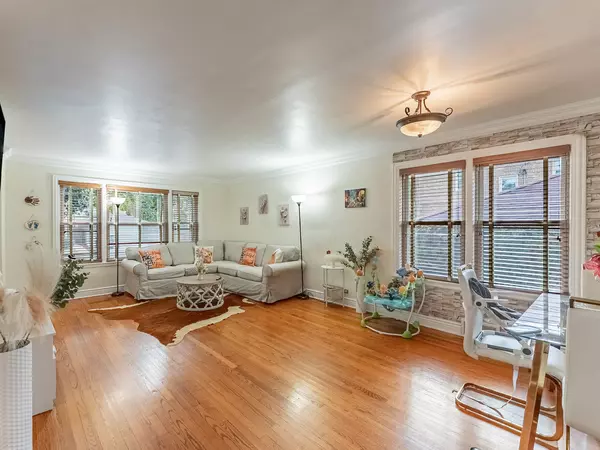 Oak Park, IL 60302,1038 Superior ST #1W