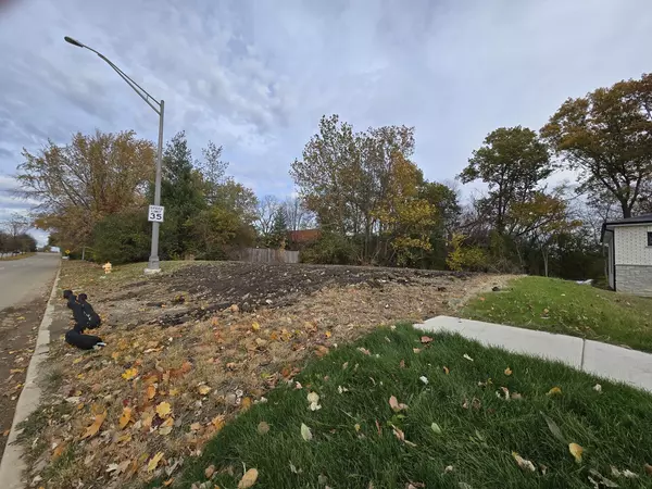 Lombard, IL 60148,1901 S Main ST