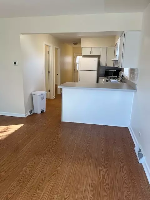 Shorewood, IL 60404,111 Dupage ST