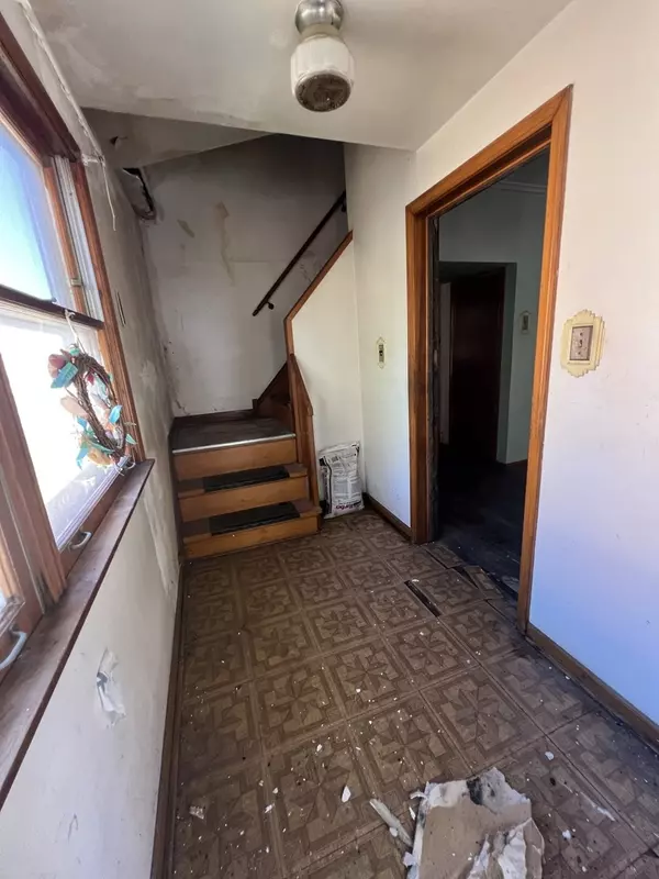 Chicago, IL 60623,2625 S Karlov AVE