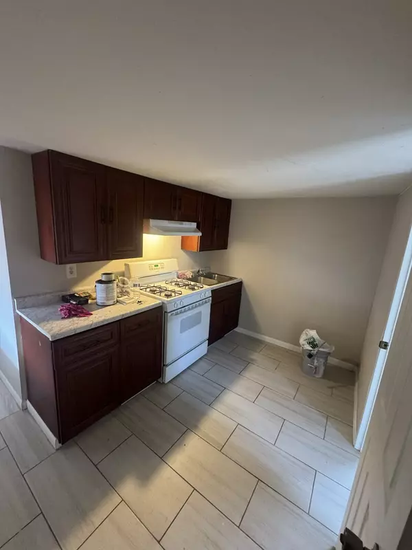 Aurora, IL 60505,1147 Rural ST #41