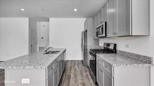 Yorkville, IL 60560,1216 Gillespie LN