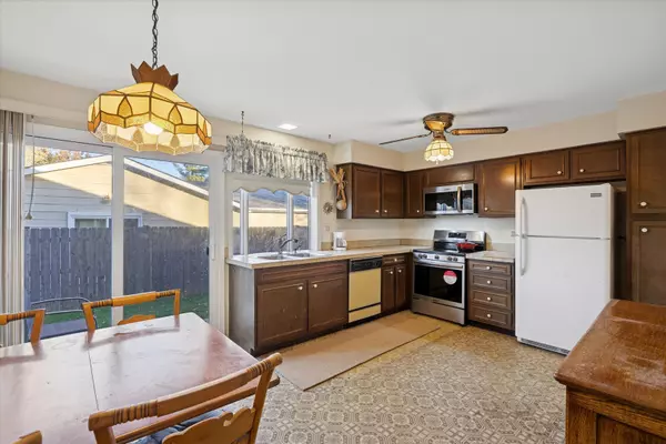 Palatine, IL 60067,46 E Country Club CT