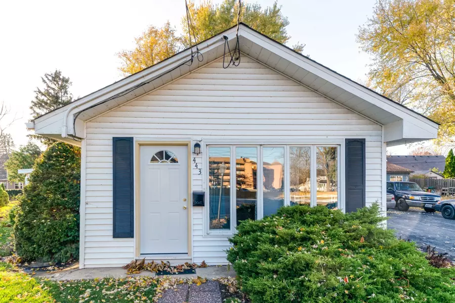 443 N Main ST, Wauconda, IL 60084