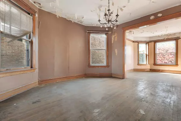 Chicago, IL 60644,529 N Leamington AVE