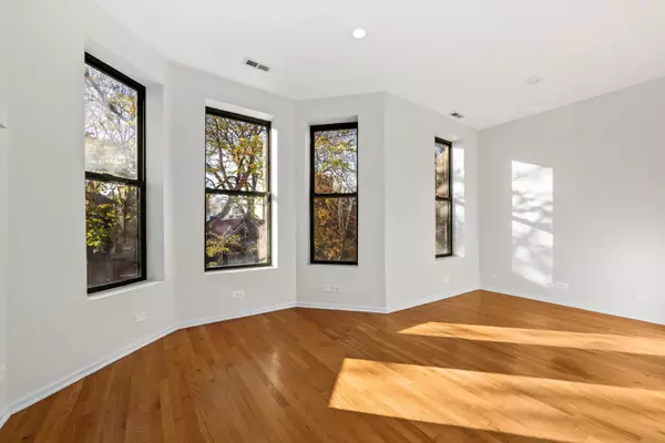 Chicago, IL 60622,1119 N Winchester AVE #2