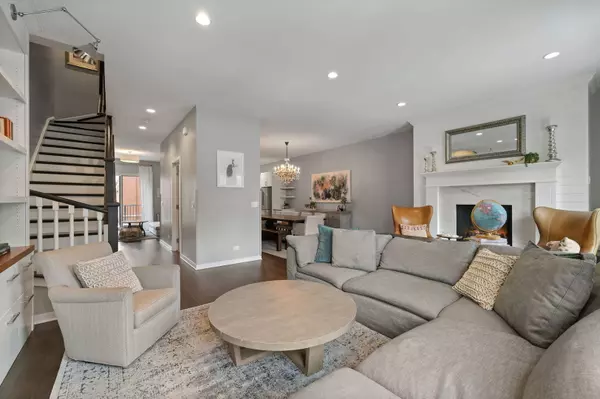 Chicago, IL 60616,232 E 18th ST