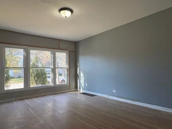 Dolton, IL 60419,14813 Evers ST