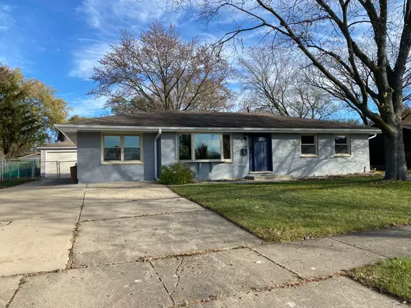 Schaumburg, IL 60193,Address not disclosed