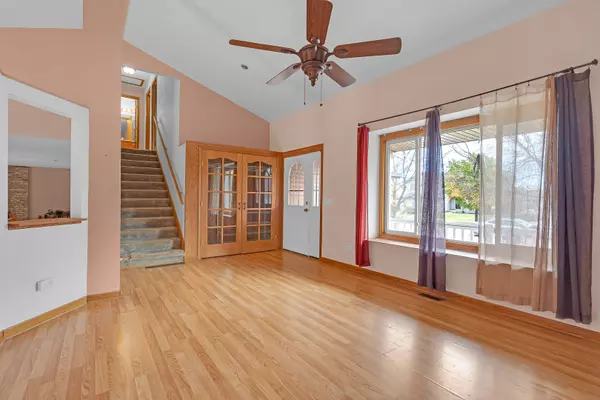 Joliet, IL 60431,1315 Gilray DR