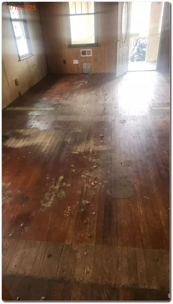 Westmont, IL 60559,116 W Naperville RD