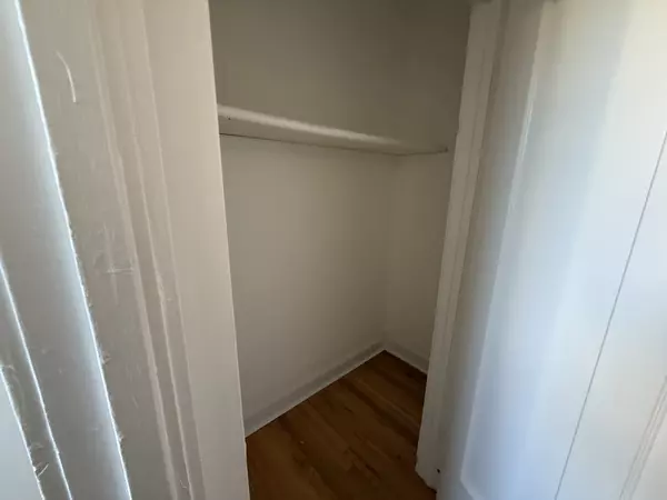 Berwyn, IL 60402,Address not disclosed