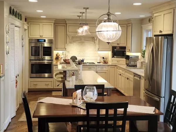 Wauconda, IL 60084,25817 W Cook ST