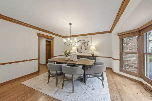 Warrenville, IL 60555,Address not disclosed