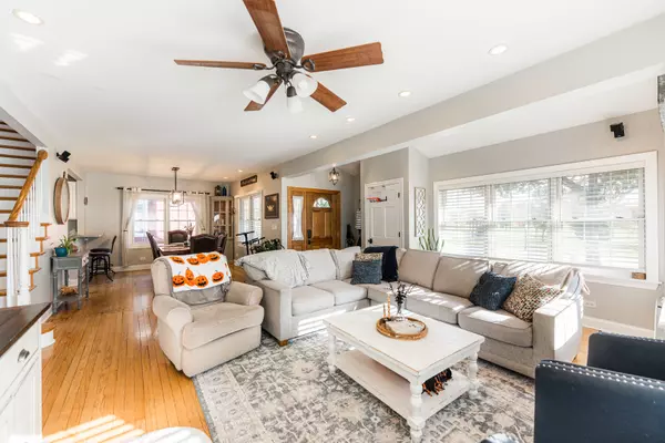 Lombard, IL 60148,190 S Grace ST