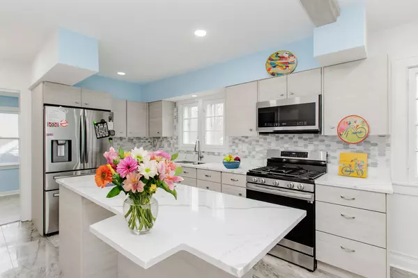 Gurnee, IL 60031,Address not disclosed