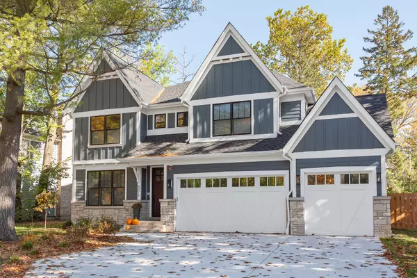 Lombard, IL 60148,1713 S School ST