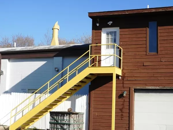 Gurnee, IL 60031,3840 Grandview AVE #B