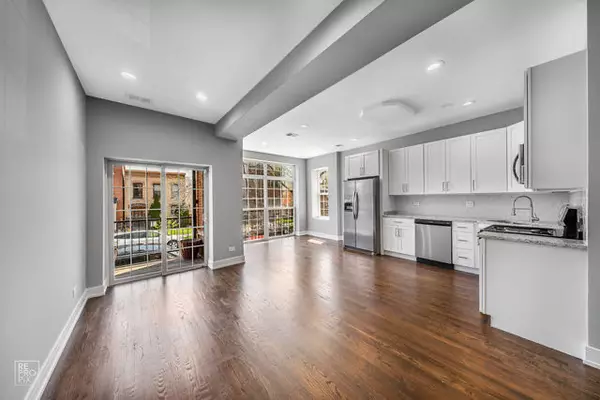 Chicago, IL 60622,1510 N Maplewood AVE #1