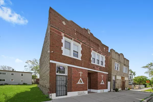 Chicago, IL 60628,10807 S Wentworth AVE