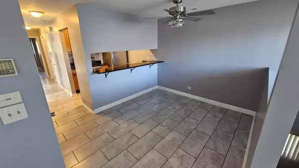 Country Club Hills, IL 60478,4014 193rd ST #4014