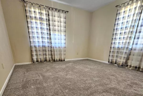 Yorkville, IL 60560,714 N Bridge ST #0