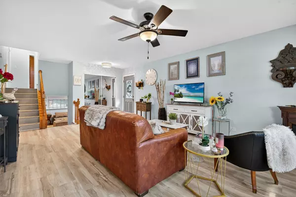 Northfield, IL 60093,185 Happ RD