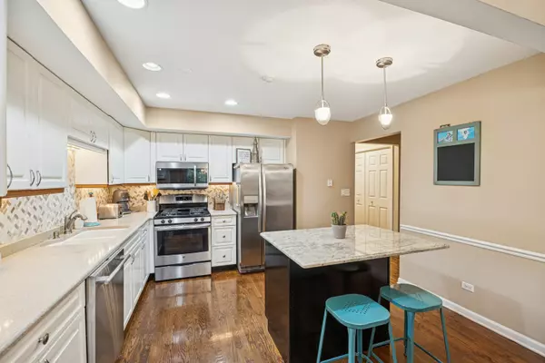 Indian Head Park, IL 60525,11152 Indian Woods DR