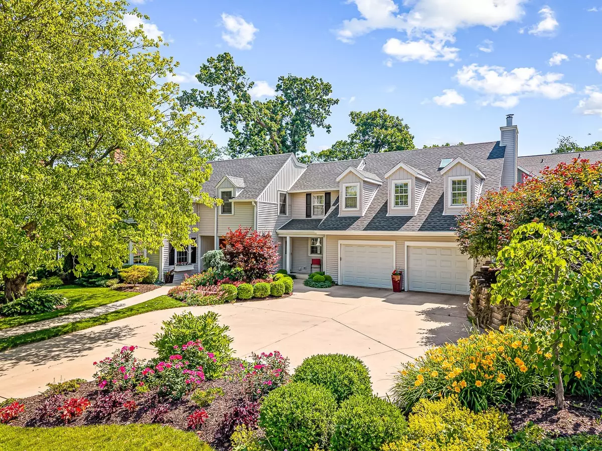 Rockford, IL 61107,811 Paris AVE