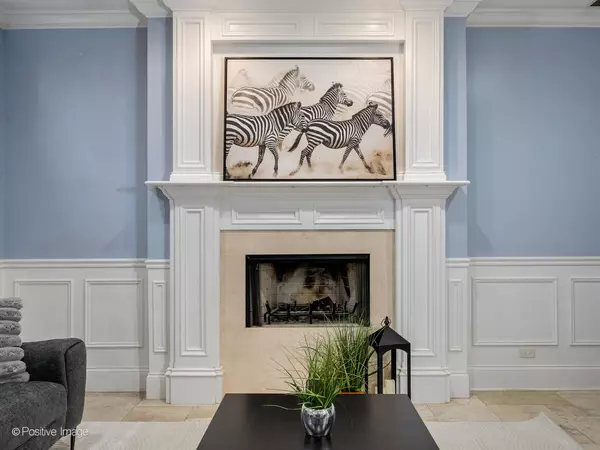 Chicago, IL 60625,Address not disclosed