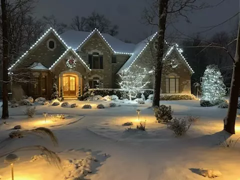 863 Bittersweet DR, Northbrook, IL 60062