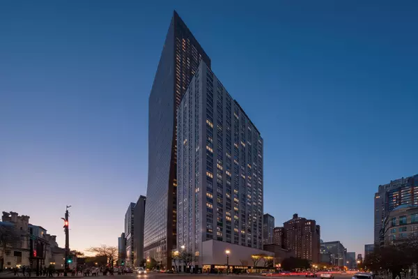777 N Michigan AVE #2202, Chicago, IL 60611