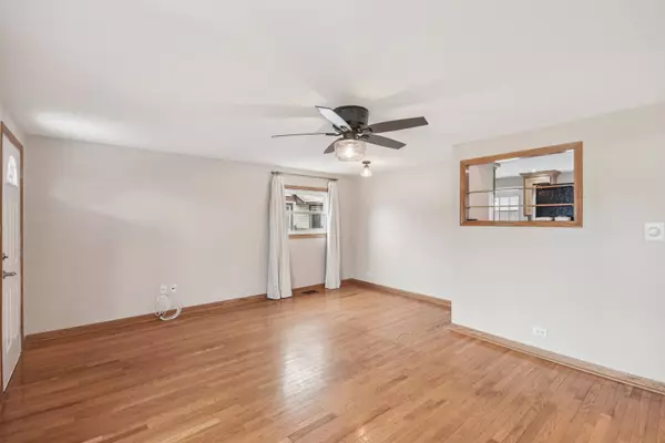 Hometown, IL 60456,Address not disclosed