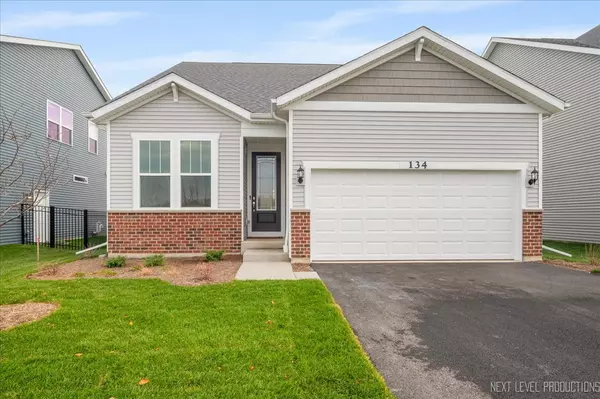 134 Furnas DR, Batavia, IL 60510