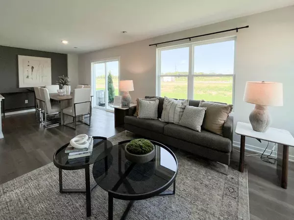 Yorkville, IL 60560,3537 Richardson CIR