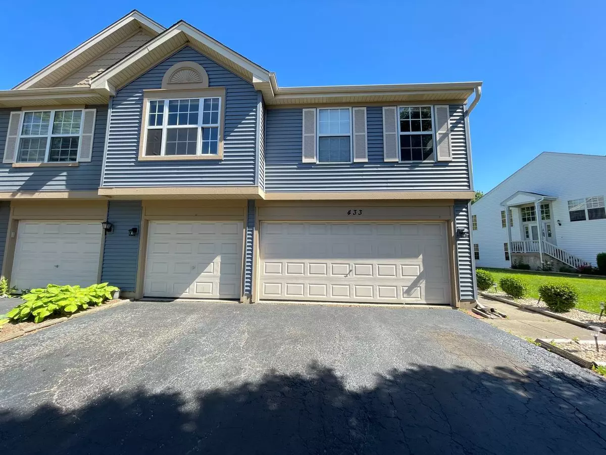 Oswego, IL 60543,433 Gloria LN #433