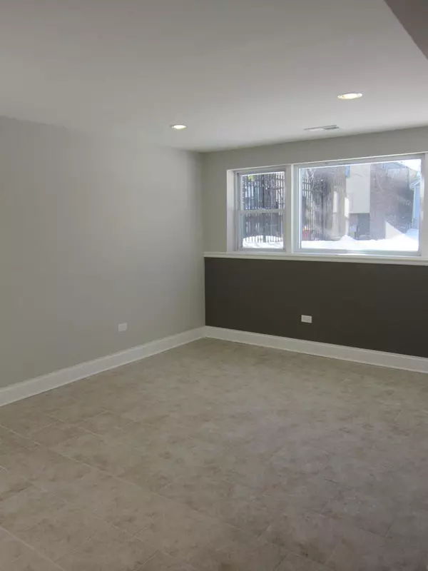 Chicago, IL 60707,2211 N Harlem AVE #G