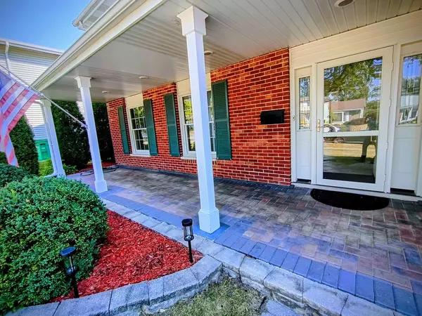 Lombard, IL 60148,Address not disclosed