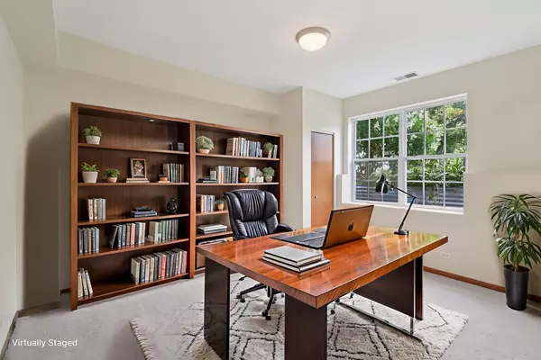 Round Lake, IL 60073,1475 W Sedgewood CT