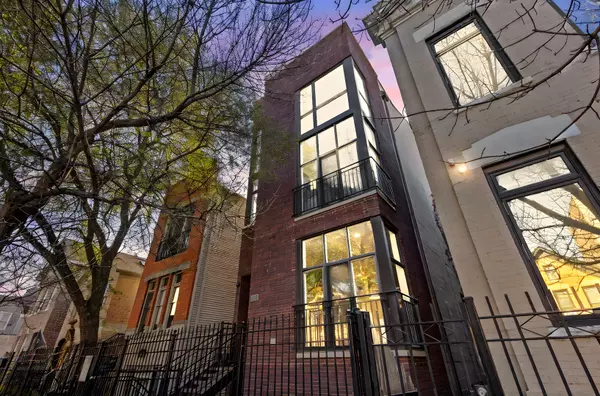 Chicago, IL 60622,1621 W Pierce AVE #1