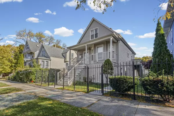 4249 N Central Park AVE, Chicago, IL 60618