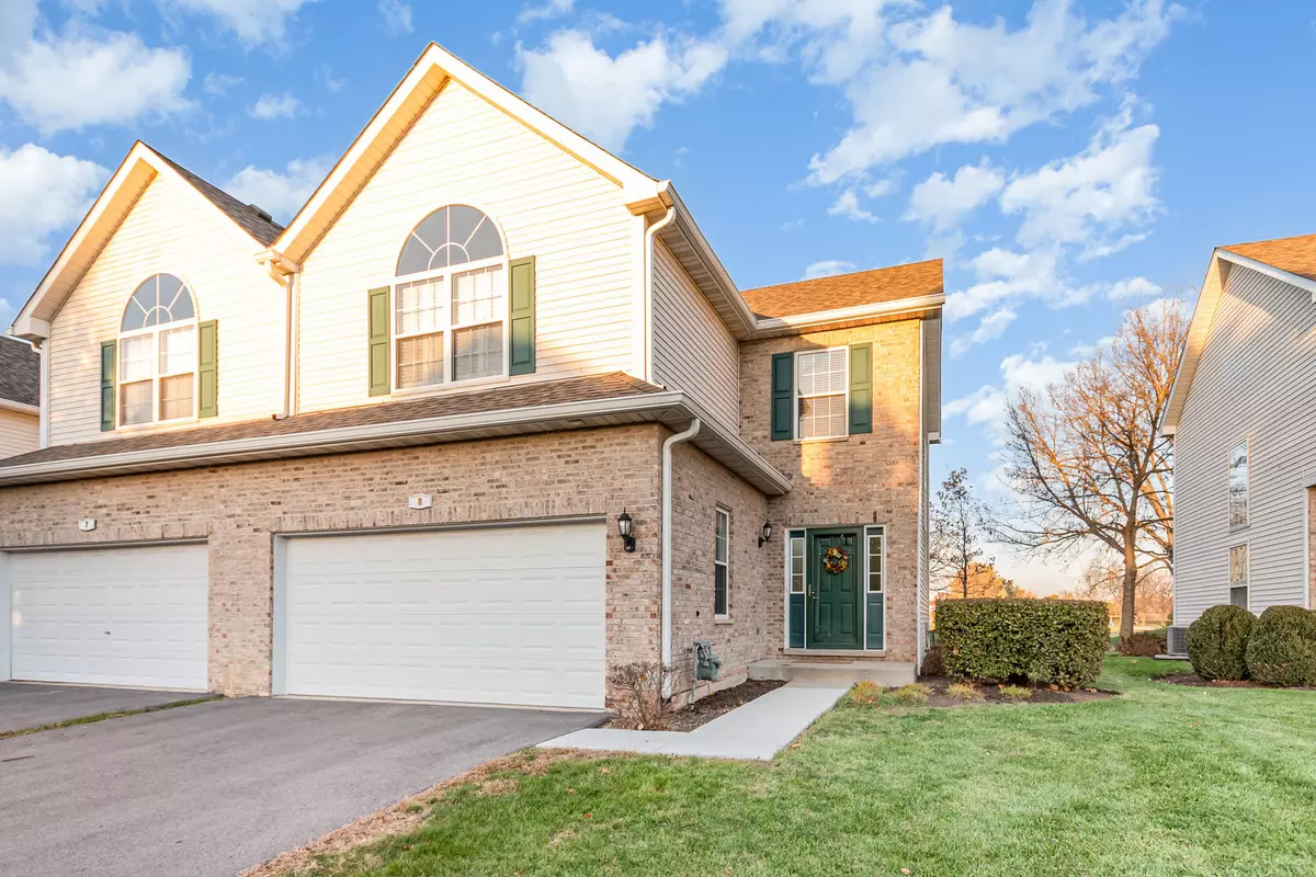 Bolingbrook, IL 60440,8 Lily CT