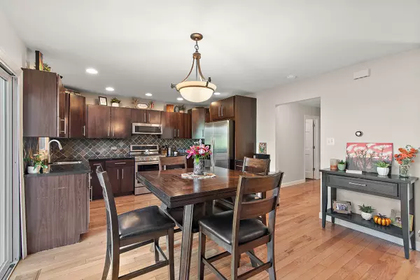 Tinley Park, IL 60487,9432 Quail TRL