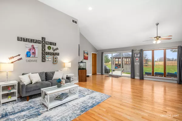 Morris, IL 60450,3735 W Nettle Creek DR