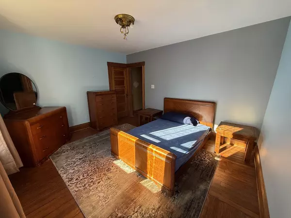 Zion, IL 60099,2809 Gabriel AVE