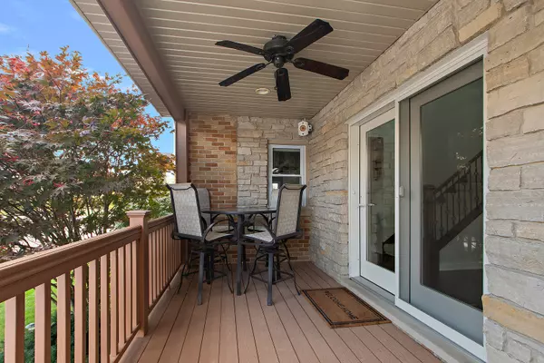 Tinley Park, IL 60477,17204 67th CT