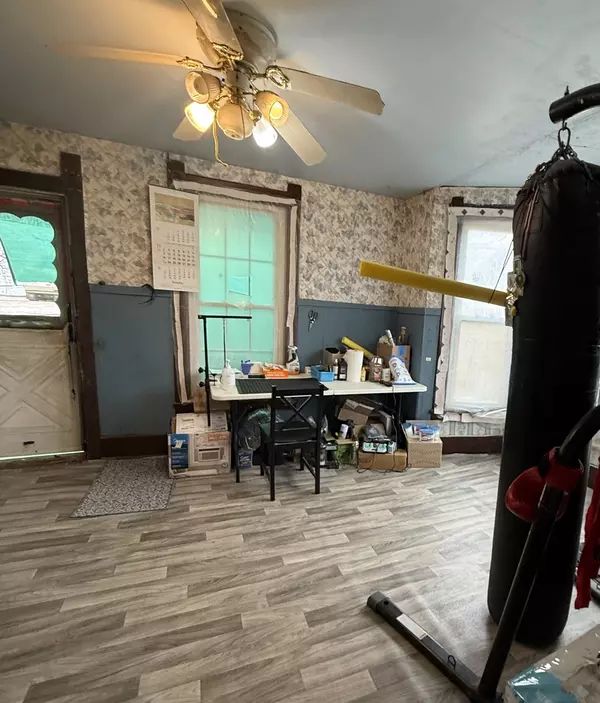 Dwight, IL 60420,207 W Williams ST