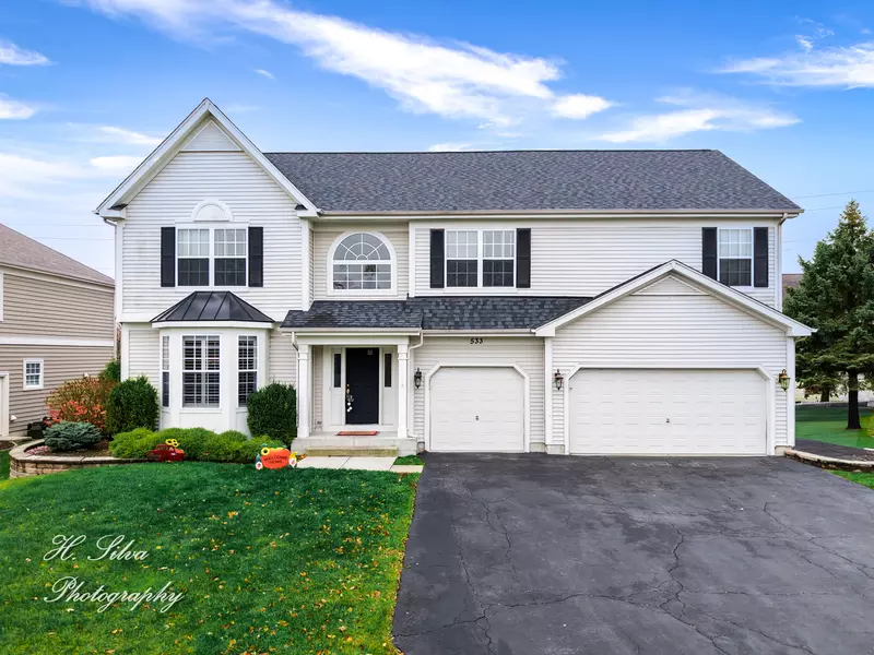 533 Nunda TRL, Crystal Lake, IL 60012