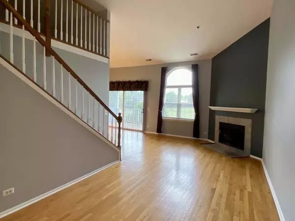 Naperville, IL 60563,5S510 Scots DR #G