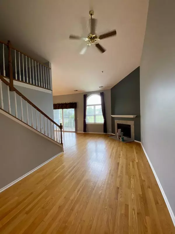 Naperville, IL 60563,5S510 Scots DR #G